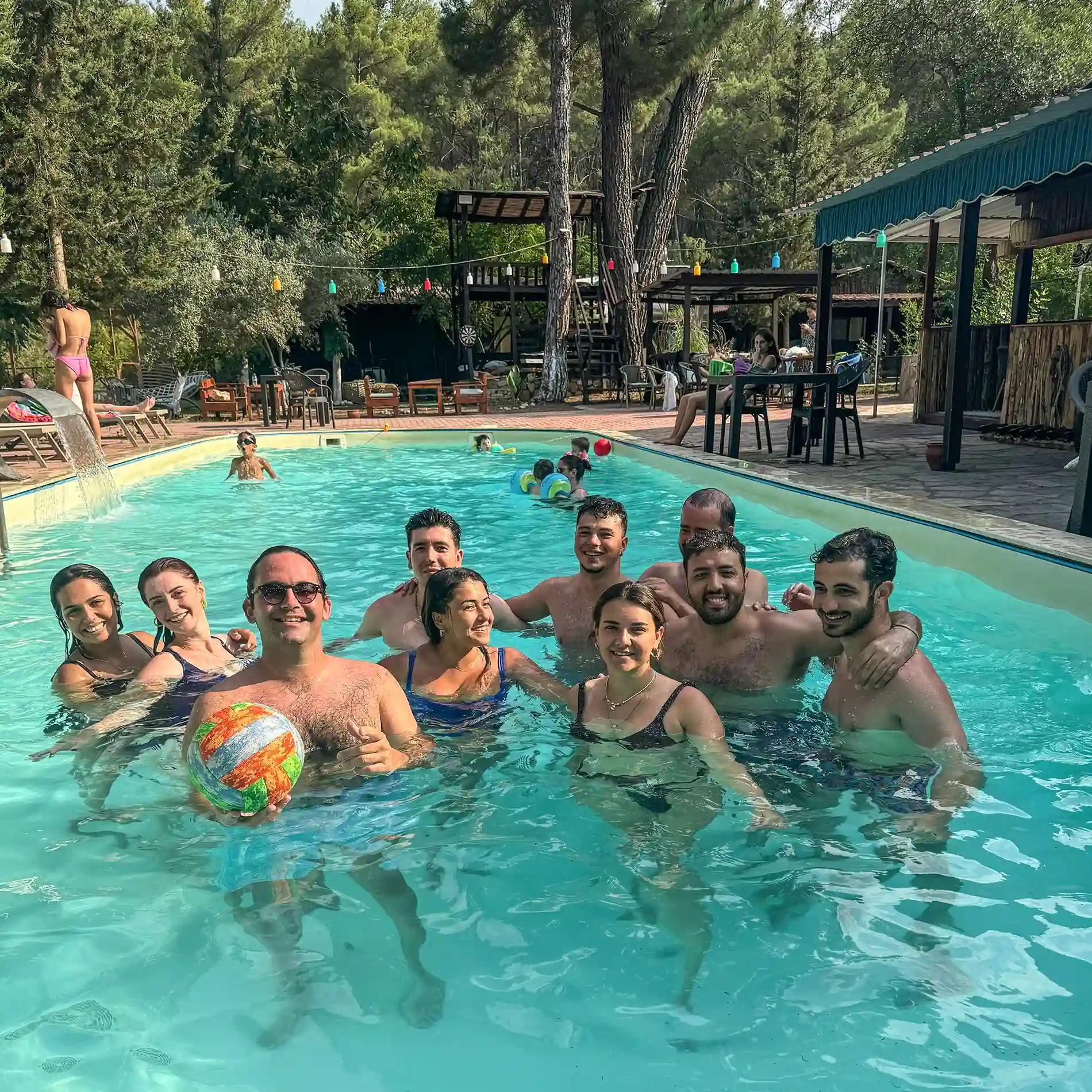 Havuz Partisi