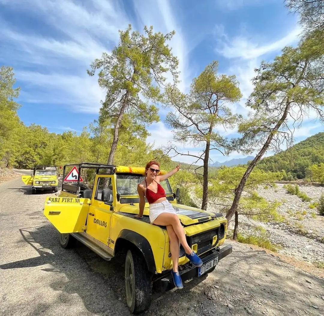 Jeep Safari