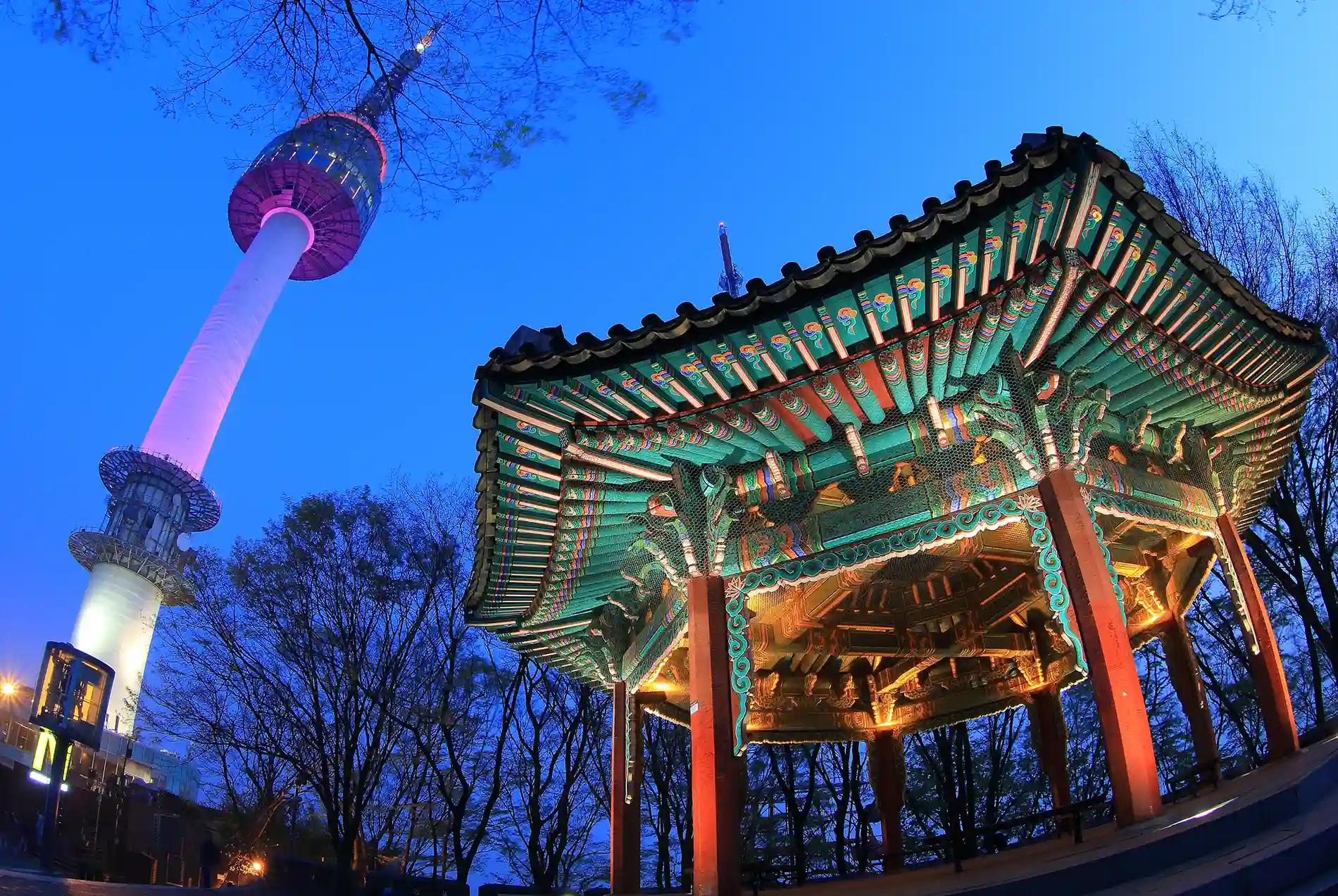 Namsan Kulesi
